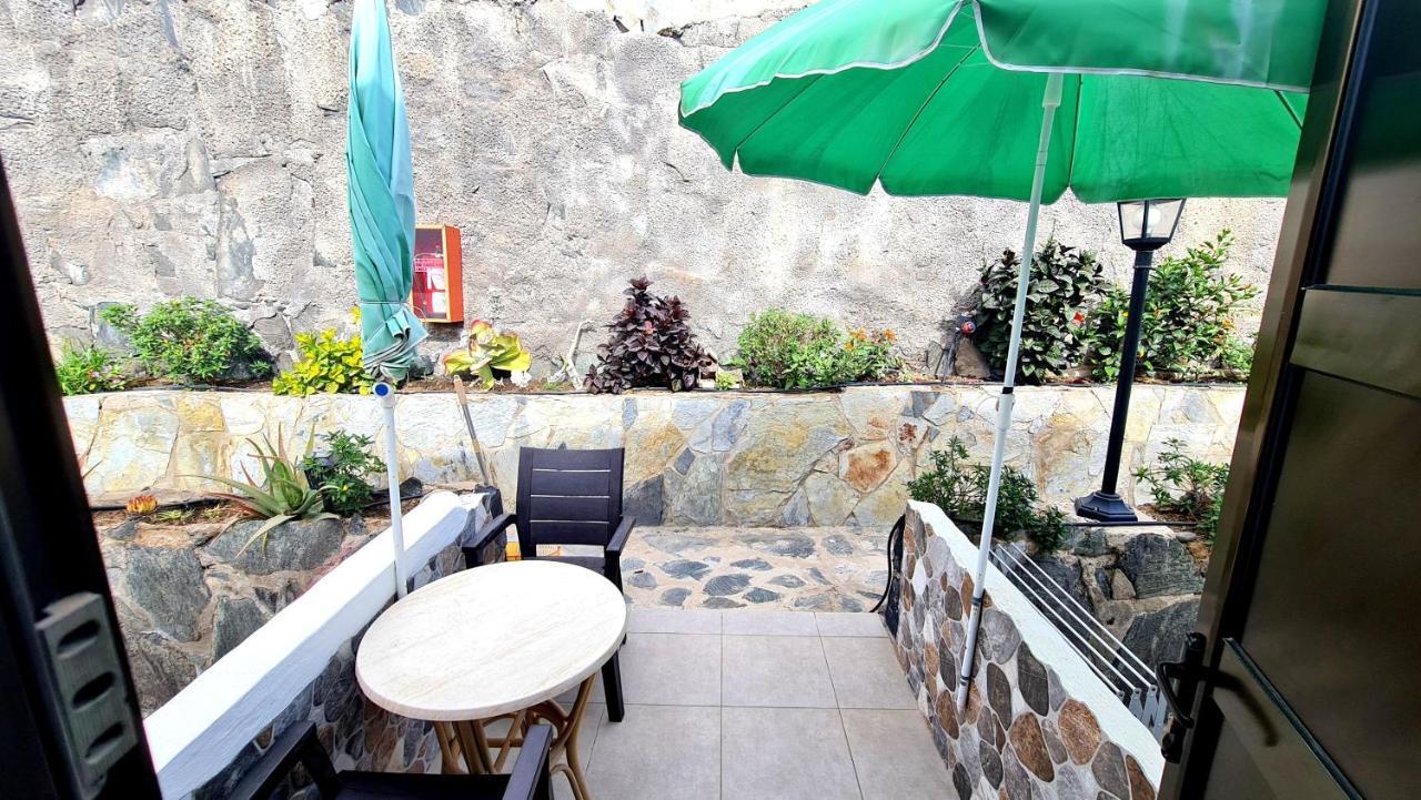 Appartamento Deluxe Seaview-Sunsets !Transfe-R Inc! Pool,2Aircond,2Tv65",600Mb Dishwasher,,2 Beaches,Anfi-View Patalavaca Esterno foto