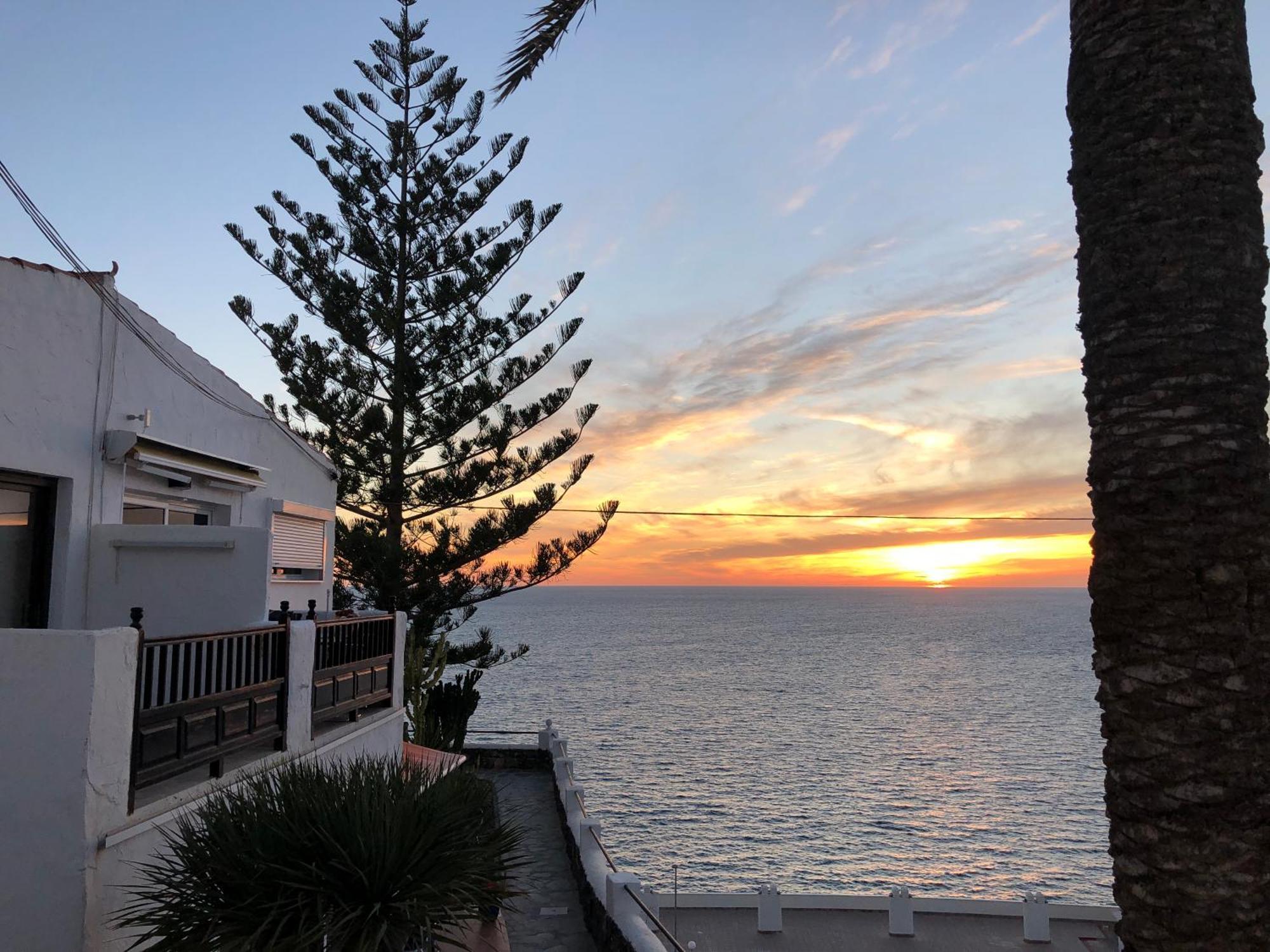 Appartamento Deluxe Seaview-Sunsets !Transfe-R Inc! Pool,2Aircond,2Tv65",600Mb Dishwasher,,2 Beaches,Anfi-View Patalavaca Esterno foto